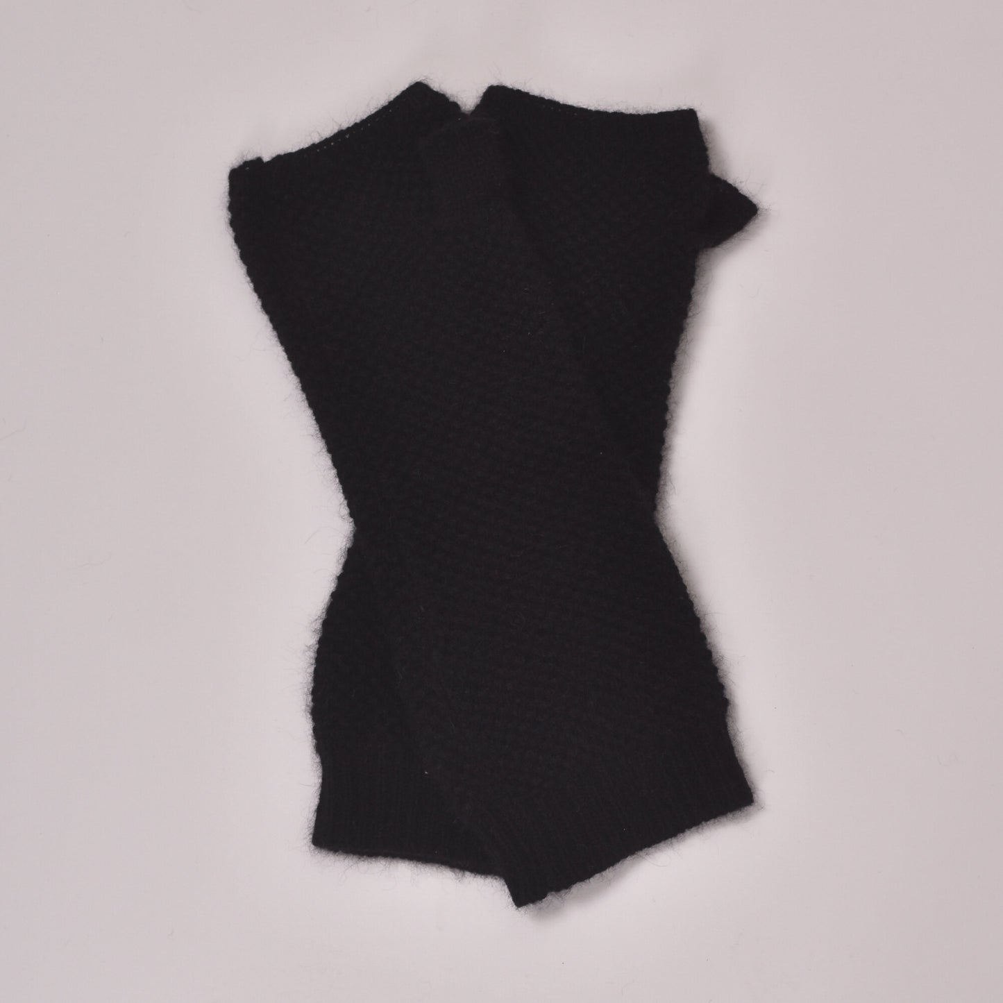 Schwarze fingerlose Kaschmir-Handschuhe